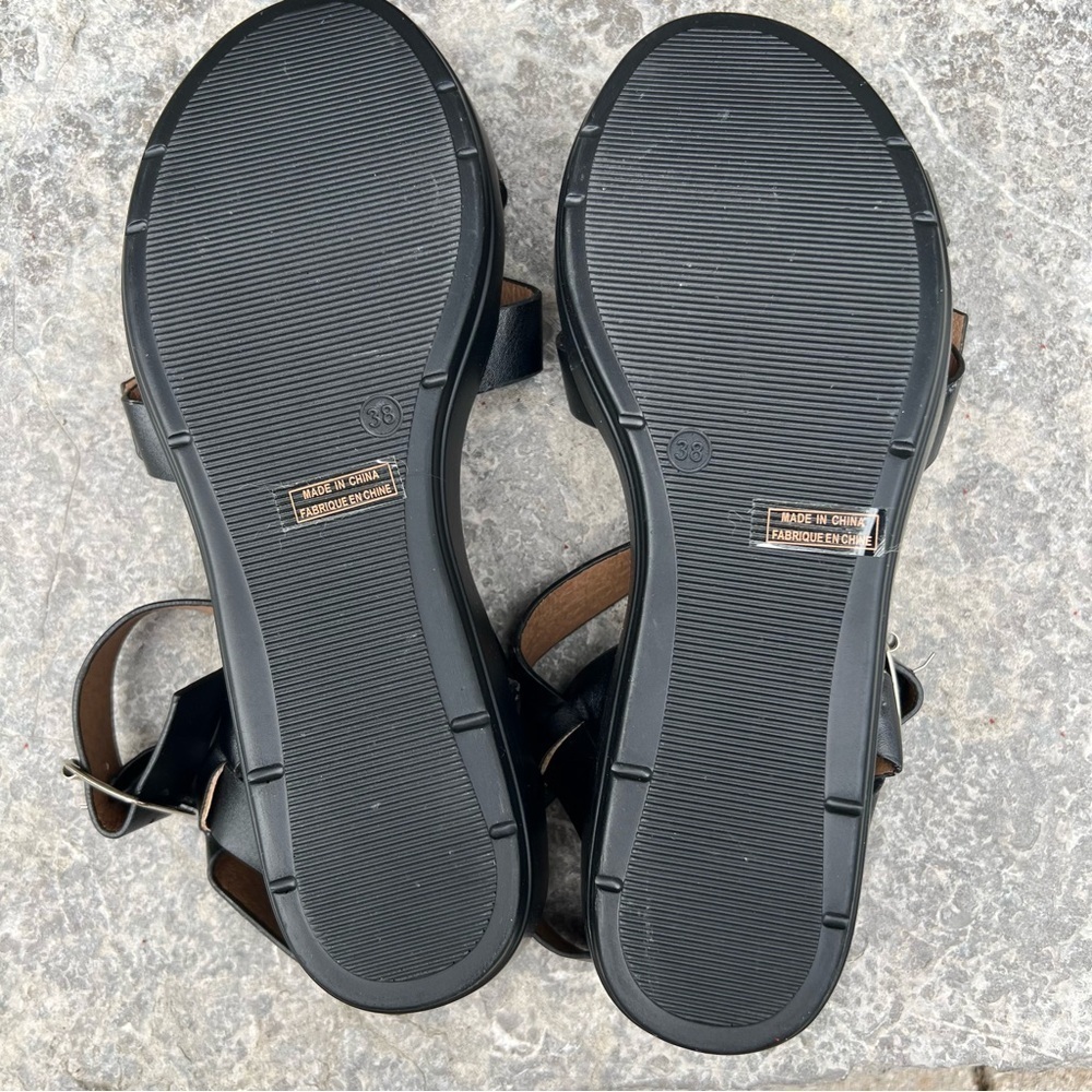 Jess 'Up Women's Size 8 Black Sandals | Never Worn | 2-Inch Heels - Picture 6 of 7